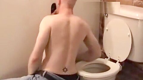 Public Gloryhole Cocksucking